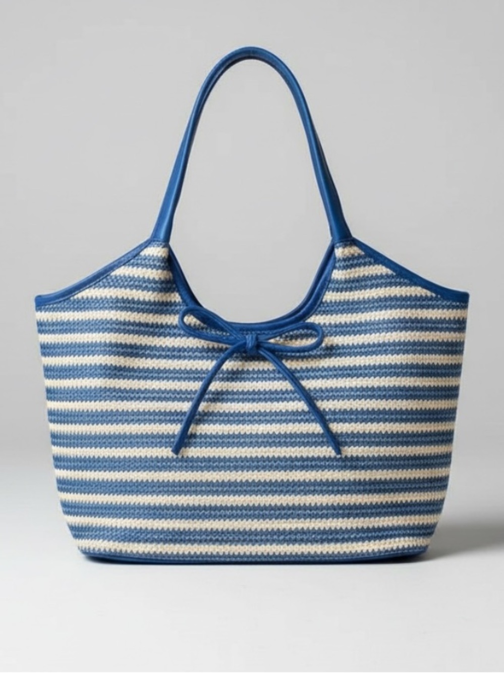 NWOT! Raffia Striped Shoulder Summer Bag